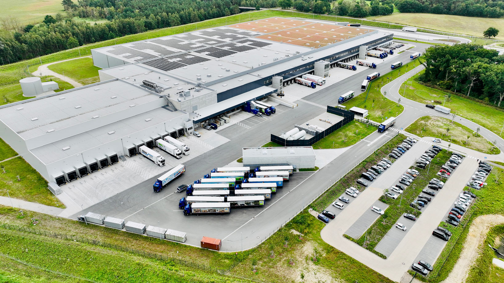 Die Sendung Wurde In Unserem Logistikzentrum Bearbeitet Aldi Logistikzentrum in Stelle | Gieseke